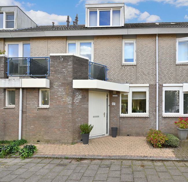 Cor van Osnabruggelaan 47, Voorschoten foto-0