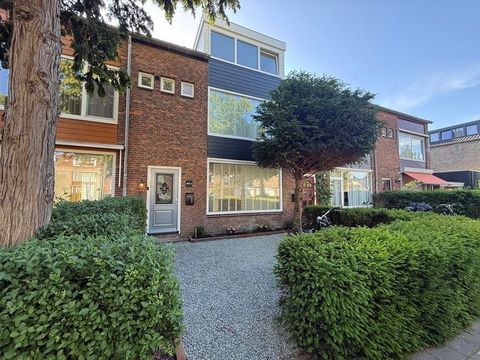 huurwoningen te huur op Rembrandtweg