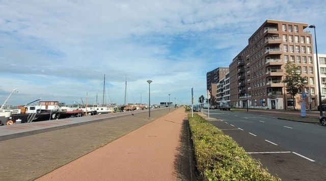 Cas Oorthuyskade, Amsterdam
