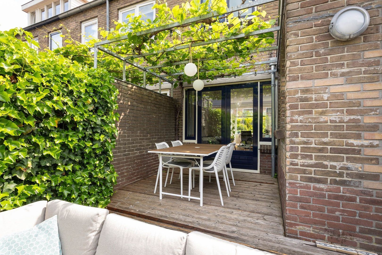 Borneostraat 15, Alphen Aan Den Rijn foto-25 blur