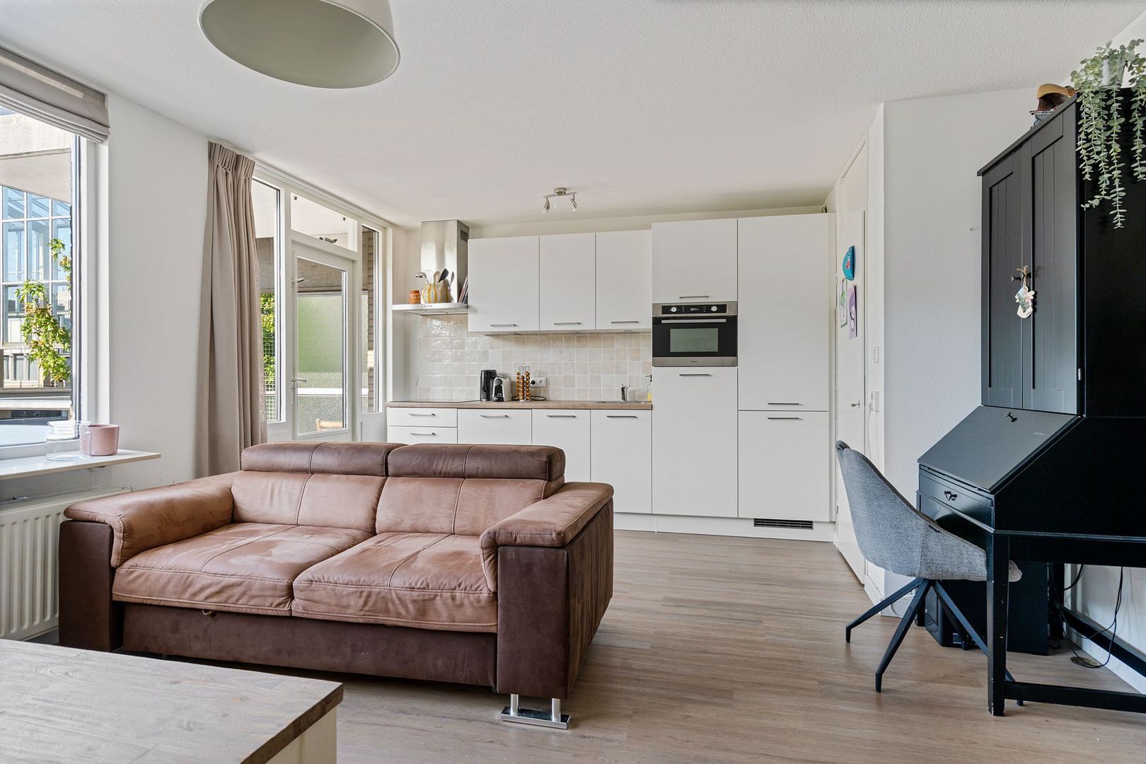 Keizershof 42, Alphen Aan Den Rijn foto-2 blur