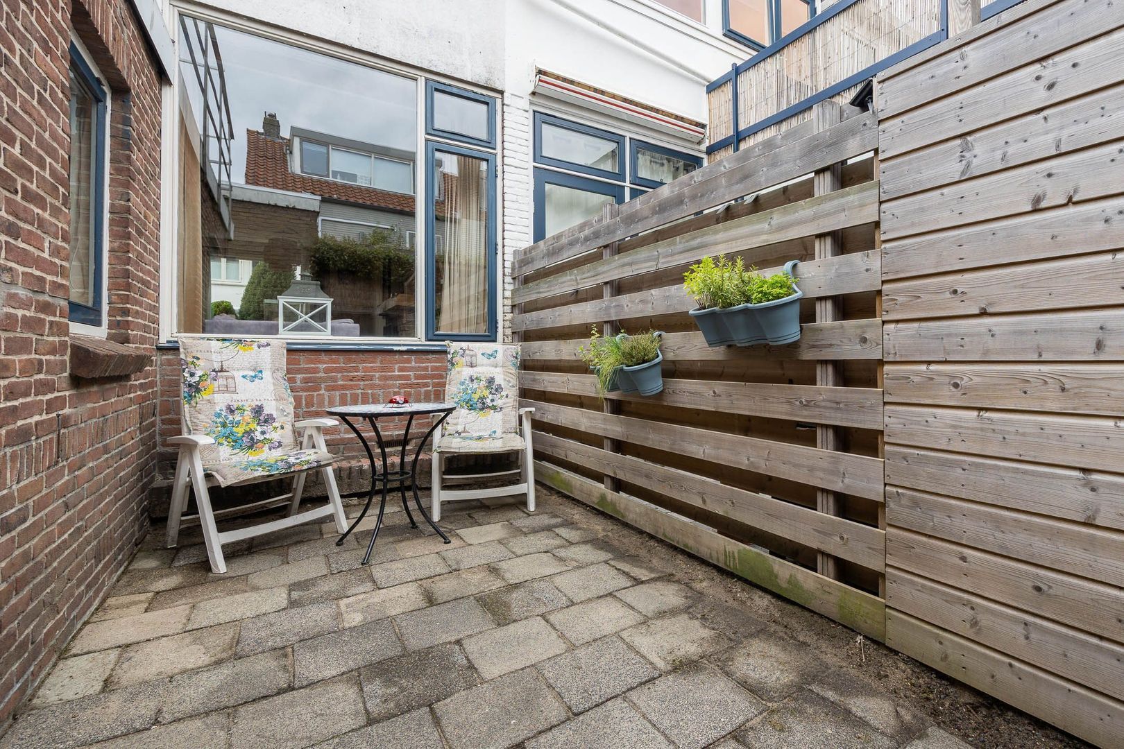 Leliestraat 24, Alphen Aan Den Rijn foto-13 blur