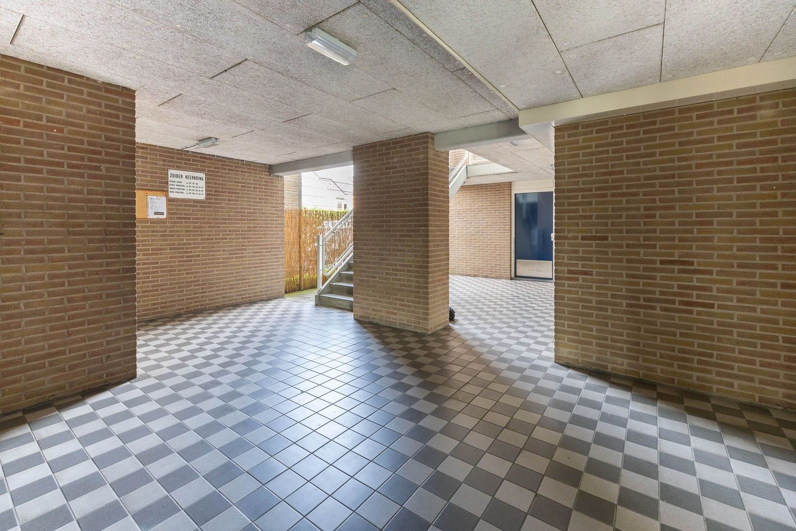 Zuiderkeerkring 363, Alphen Aan Den Rijn foto-16 blur