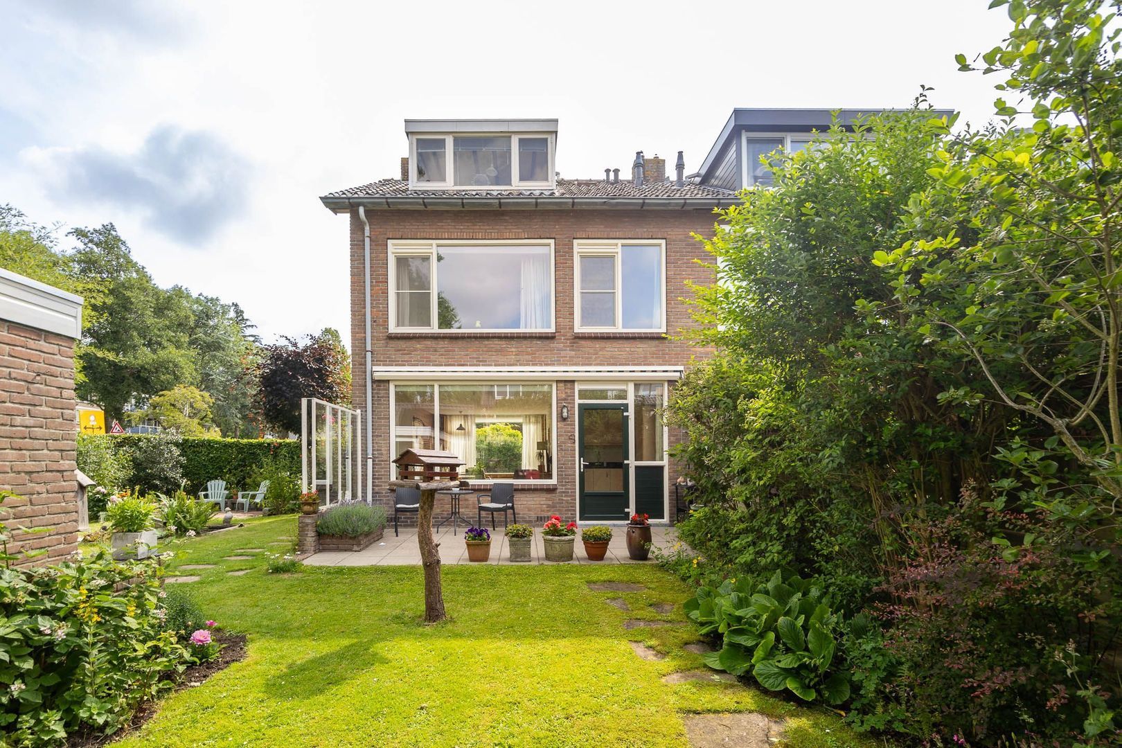 Hazelaarstraat 15, Alphen Aan Den Rijn foto-21 blur