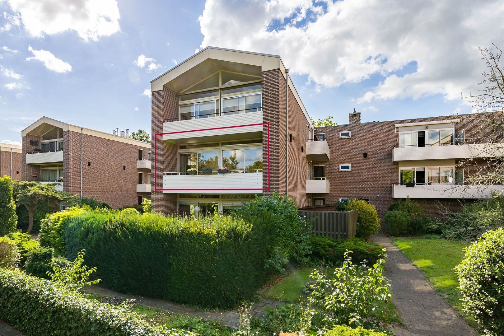 Groenoord 322, Alphen Aan Den Rijn foto-0 blur