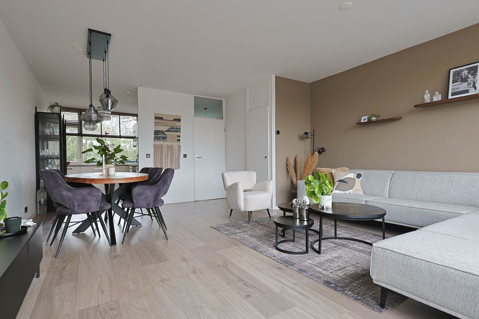 Lauwers 148, Alphen Aan Den Rijn foto-1 blur