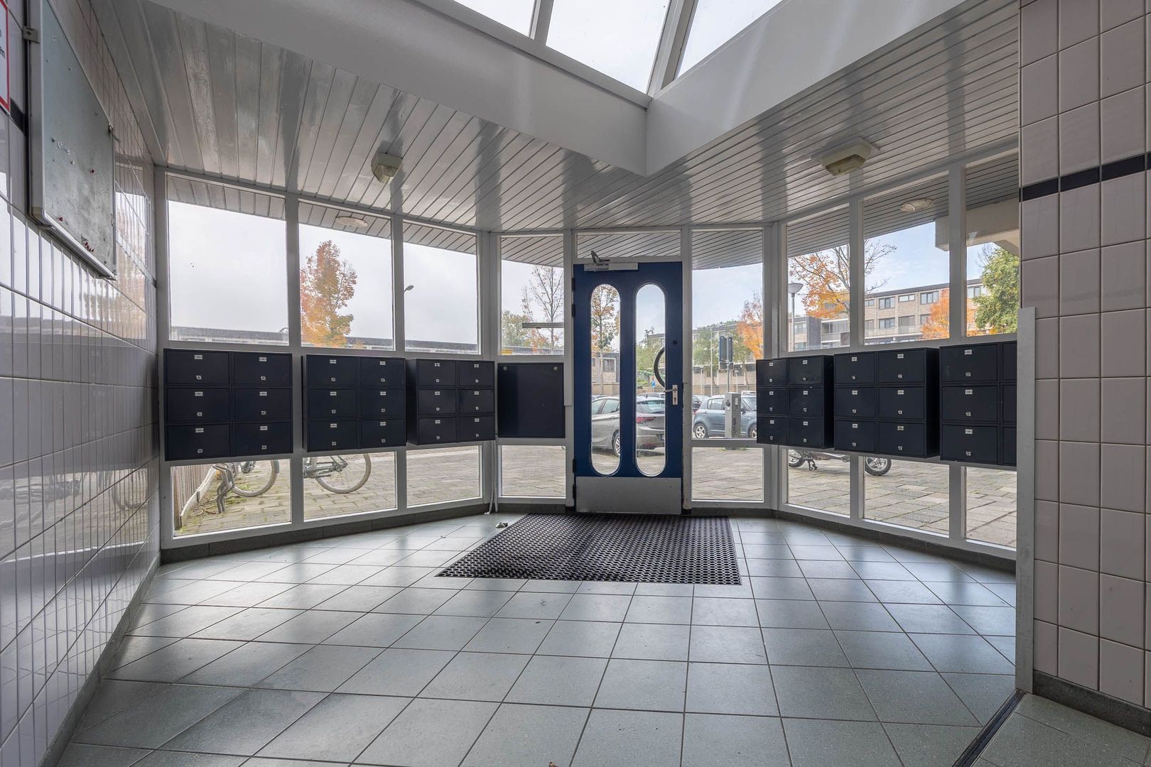 Lauwers 148, Alphen Aan Den Rijn foto-17 blur