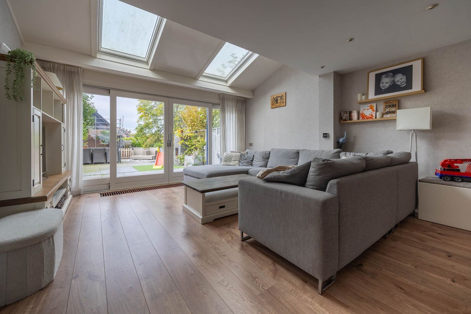 Walnootstraat 24, Ter Aar foto-2 blur