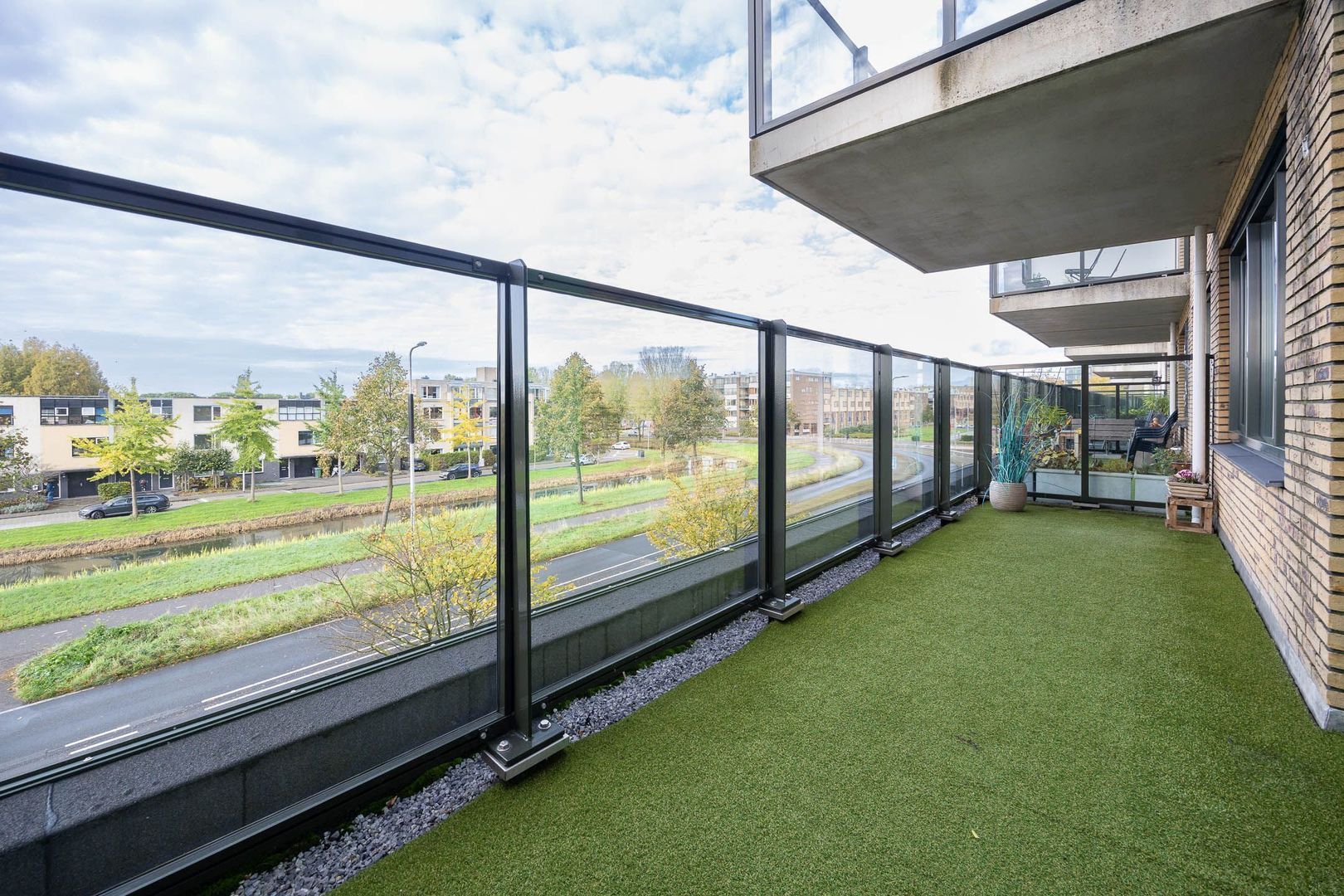 Aziëlaan 113, Alphen Aan Den Rijn foto-1 blur