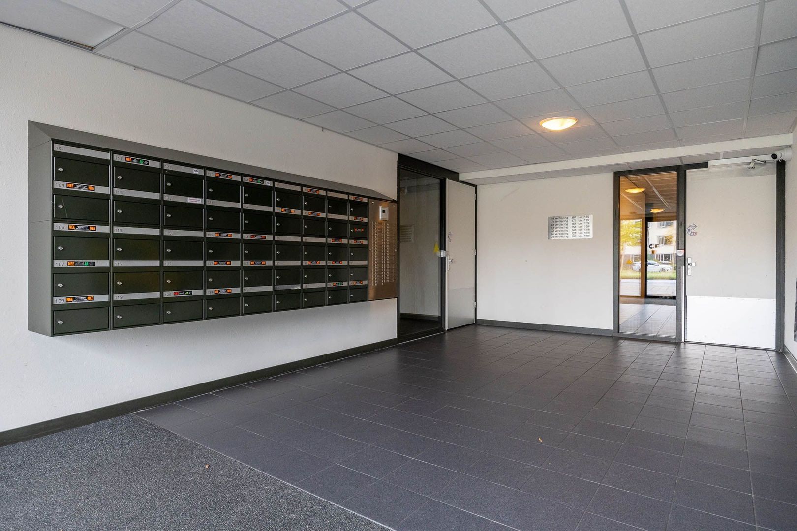 Aziëlaan 113, Alphen Aan Den Rijn foto-15 blur