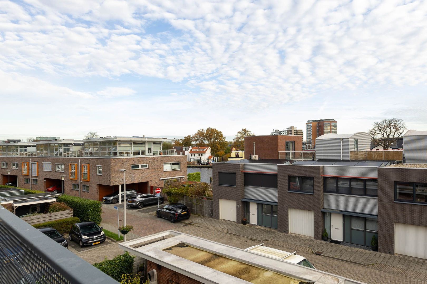 Emmalaan 90 A, Alphen Aan Den Rijn foto-11 blur