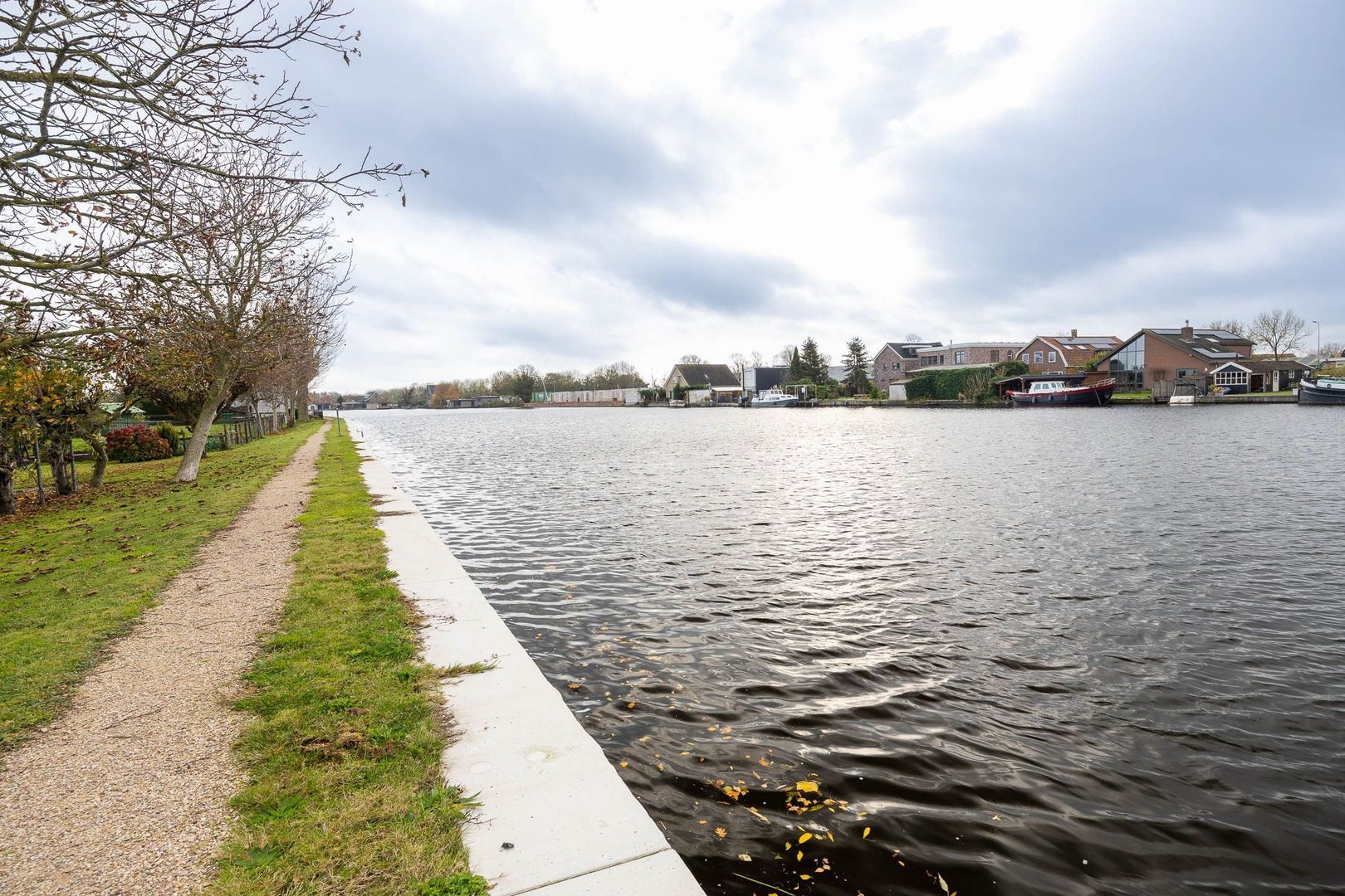 Kortsteekterweg 25, Alphen Aan Den Rijn foto-23 blur