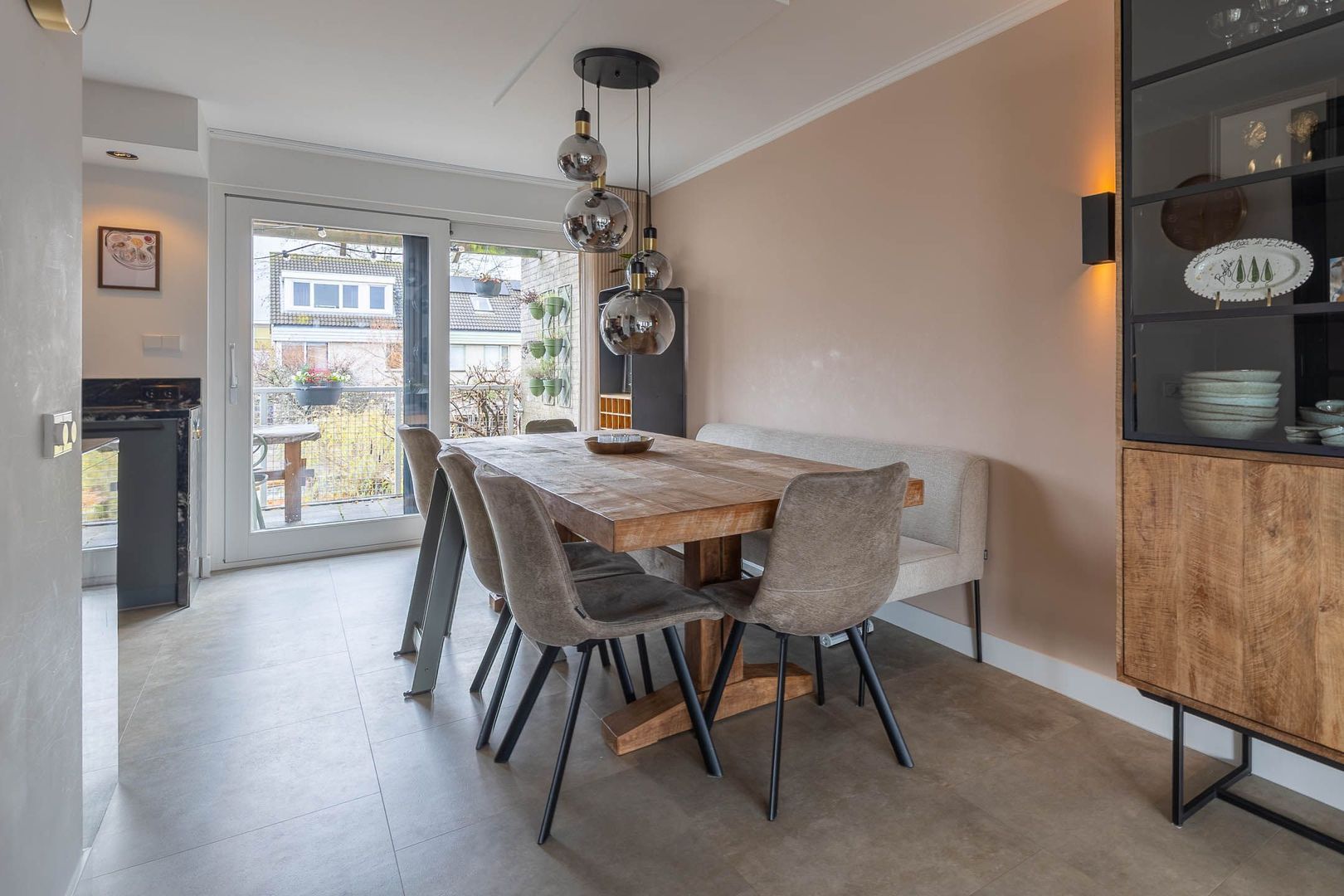 Bestevaer 18, Alphen Aan Den Rijn foto-14 blur