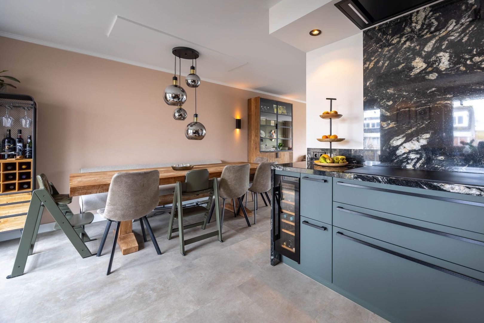 Bestevaer 18, Alphen Aan Den Rijn foto-17 blur