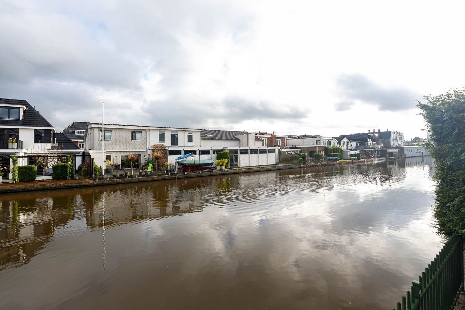 Bestevaer 18, Alphen Aan Den Rijn foto-33 blur