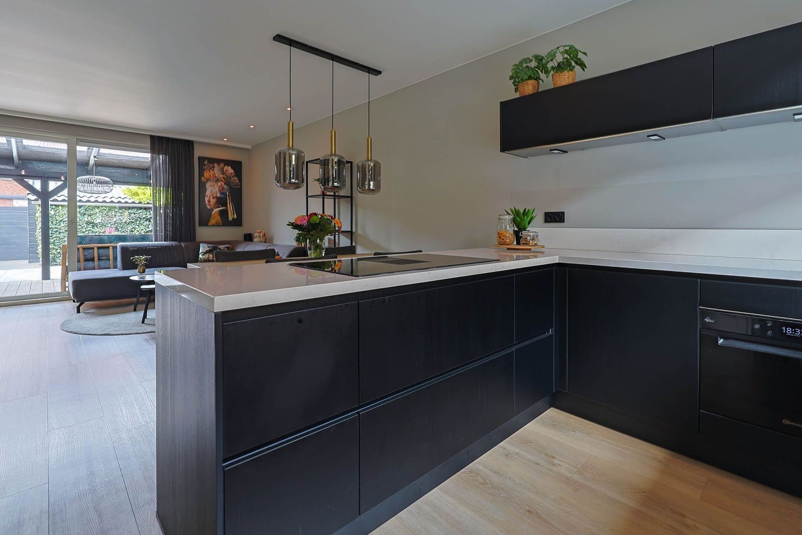 Zadelmaker 28, Alphen Aan Den Rijn foto-9 blur