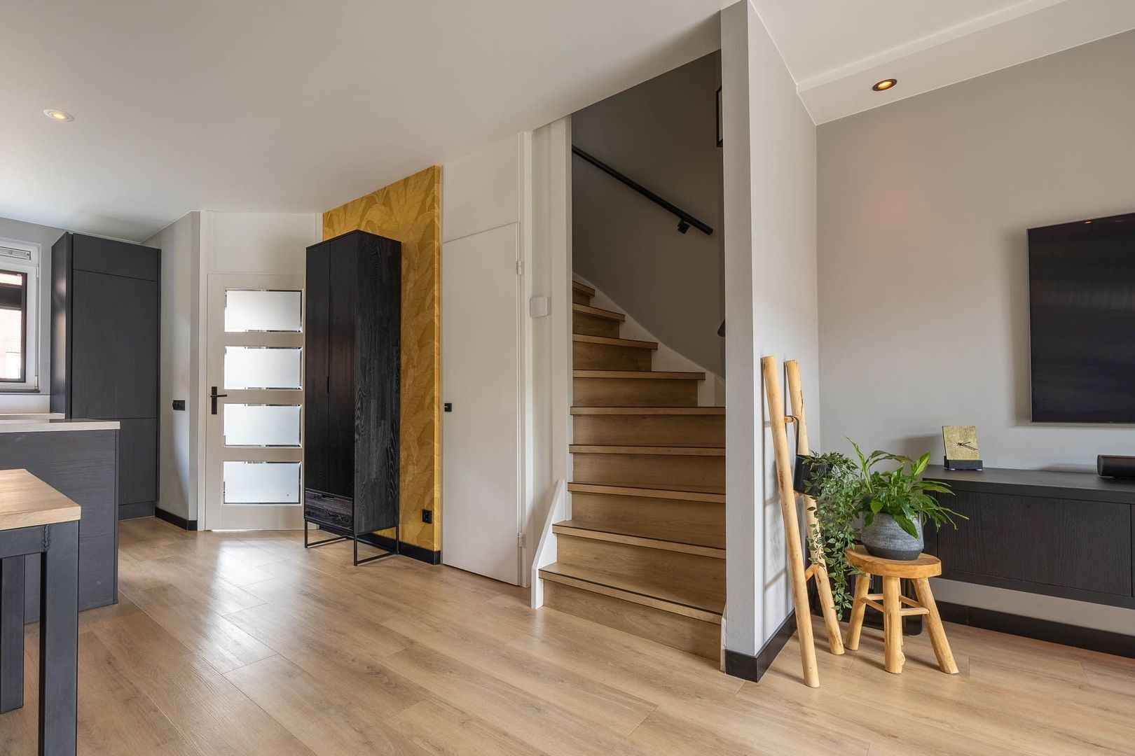 Zadelmaker 28, Alphen Aan Den Rijn foto-5 blur