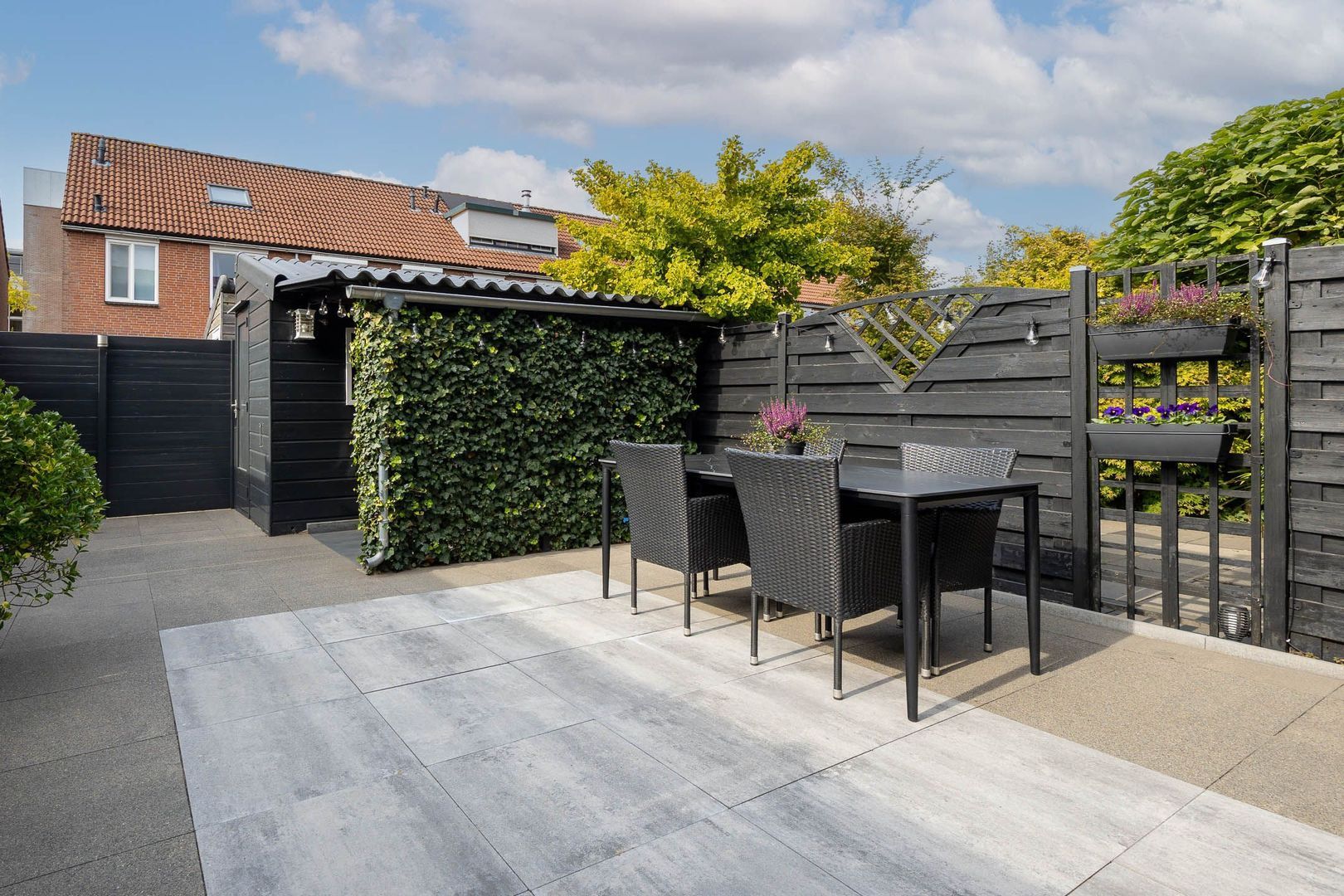 Zadelmaker 28, Alphen Aan Den Rijn foto-24 blur