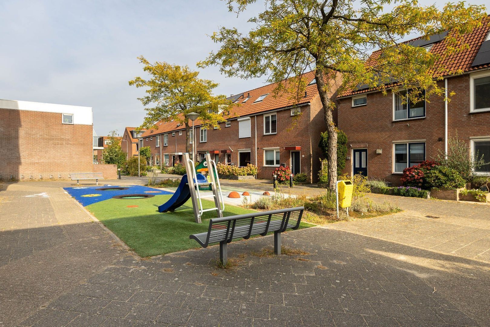 Zadelmaker 28, Alphen Aan Den Rijn foto-33 blur