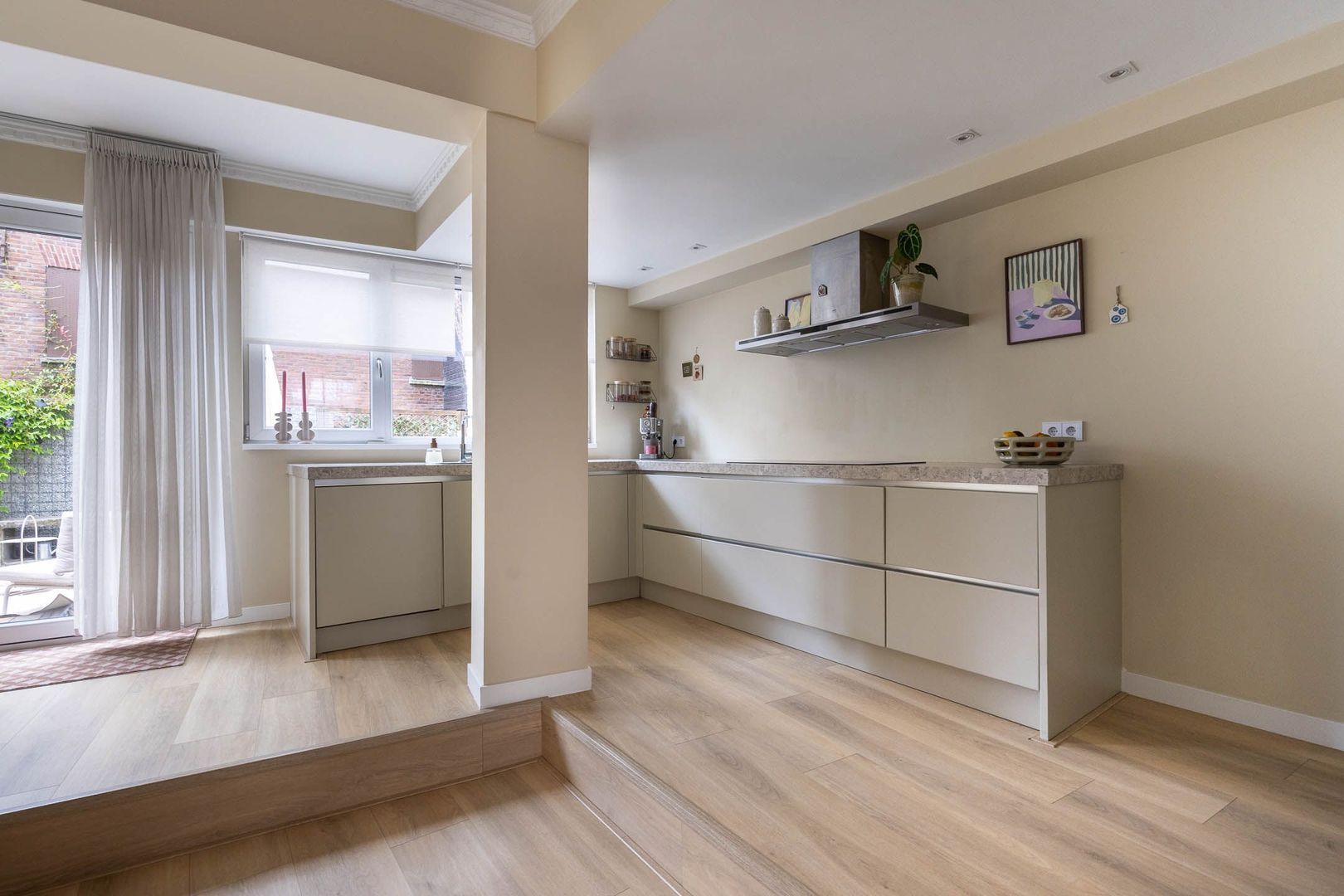 Hooftstraat 118, Alphen Aan Den Rijn foto-9 blur