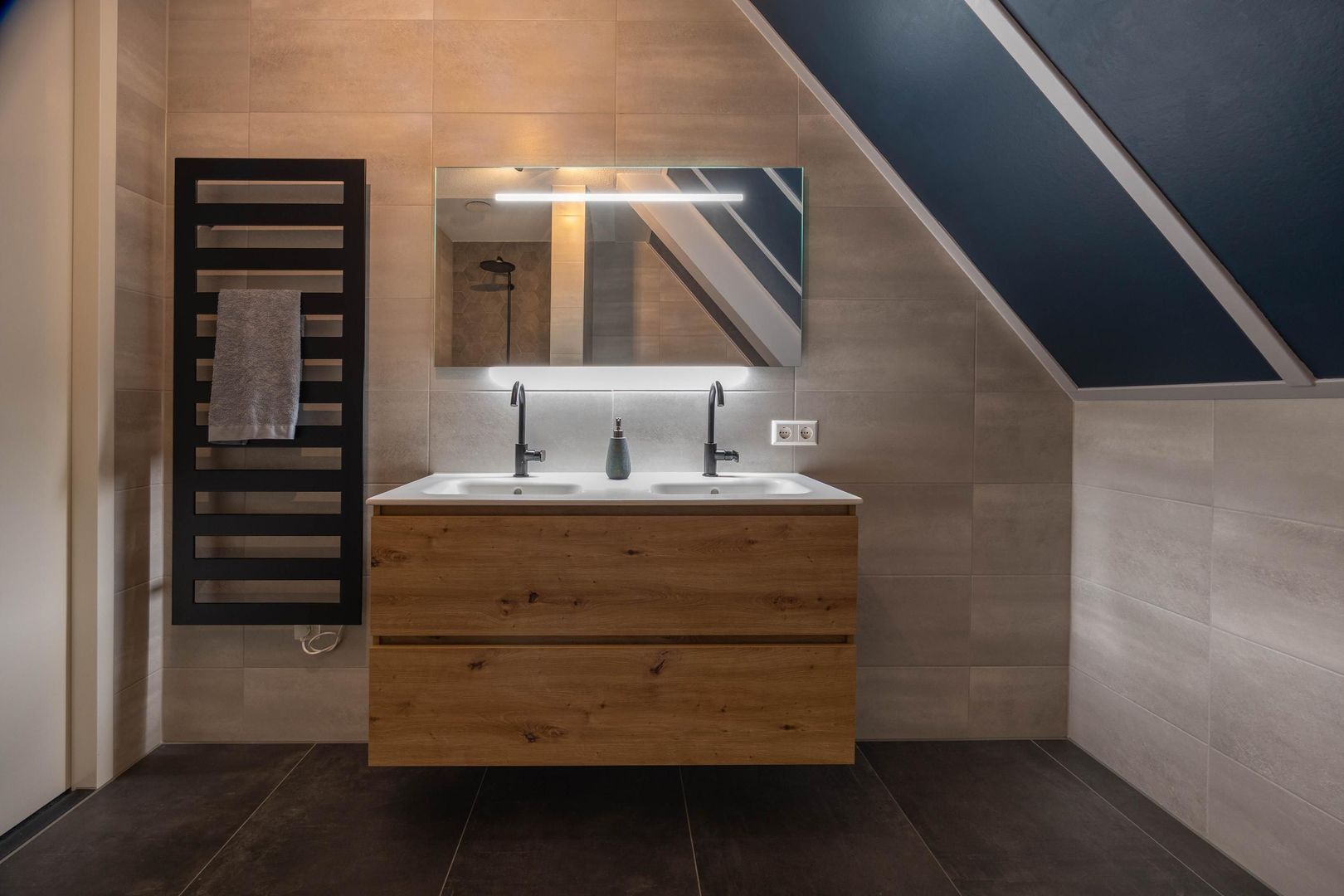 Eendrachtspad 5, Rijnsaterwoude foto-18 blur