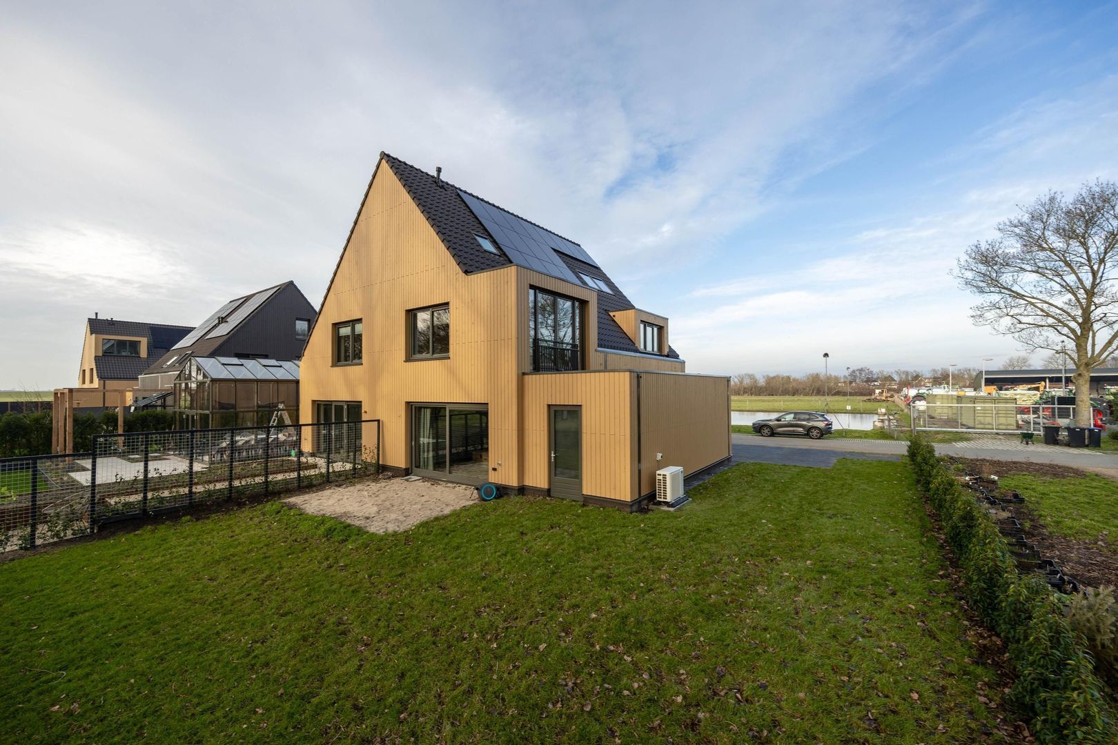 Eendrachtspad 5, Rijnsaterwoude foto-29 blur