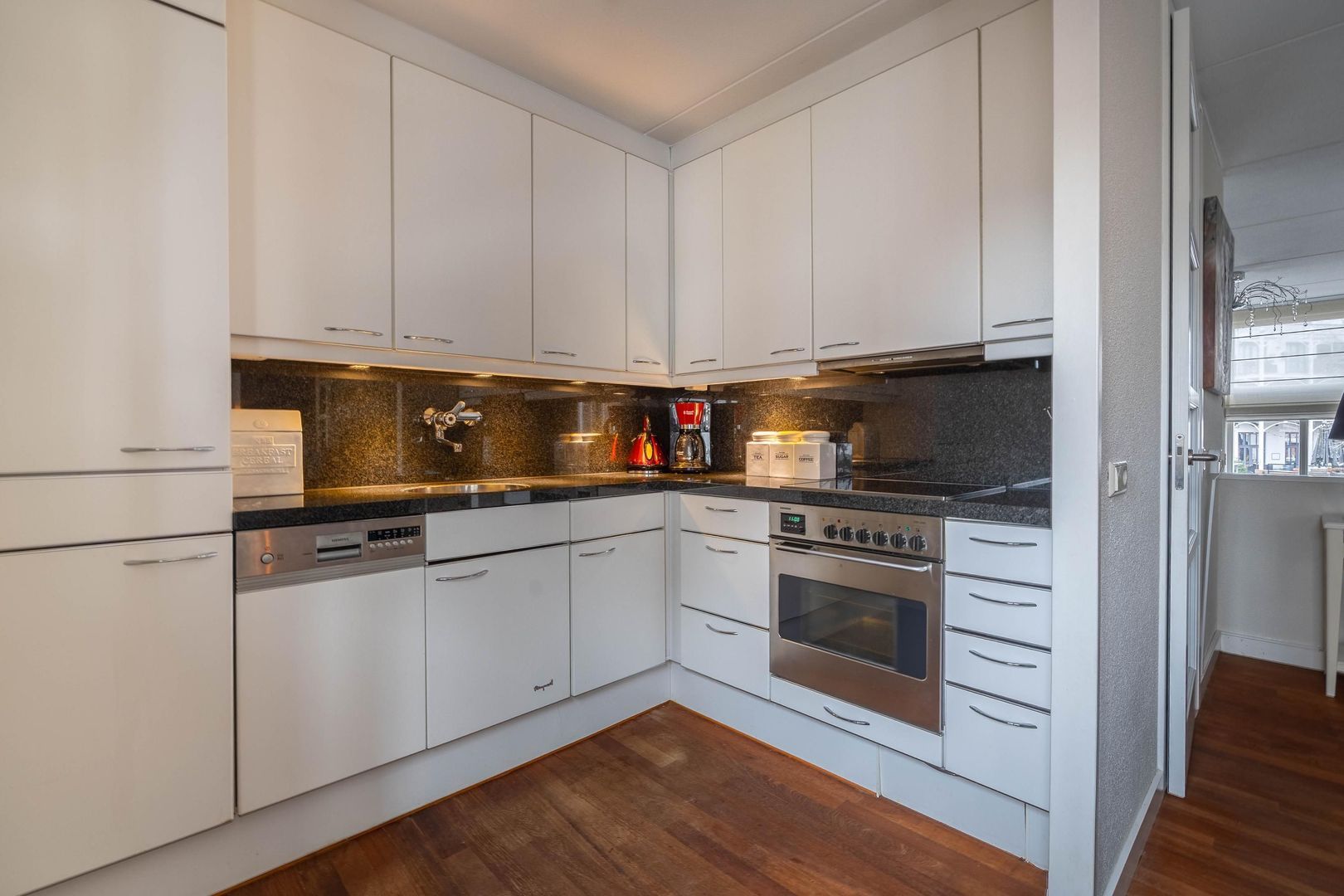 Curaçaostraat 8, Alphen Aan Den Rijn foto-9 blur