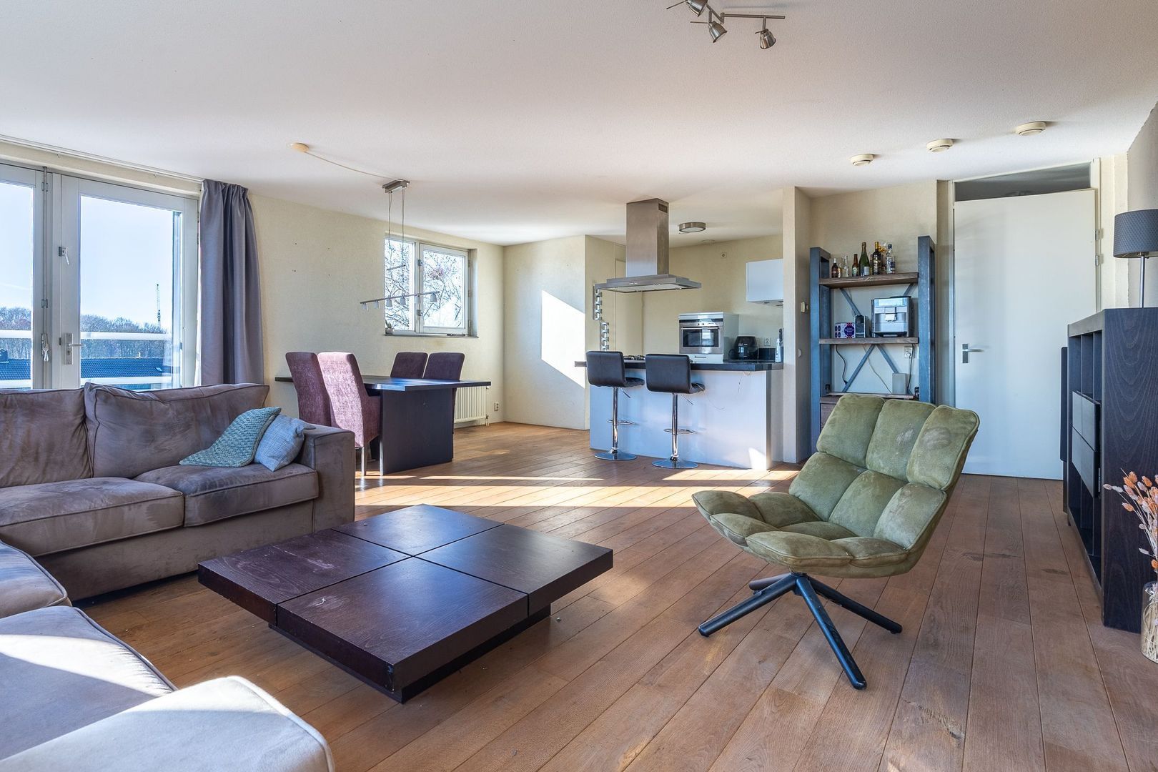 Stadhoudersplein 75, Alphen Aan Den Rijn foto-2 blur