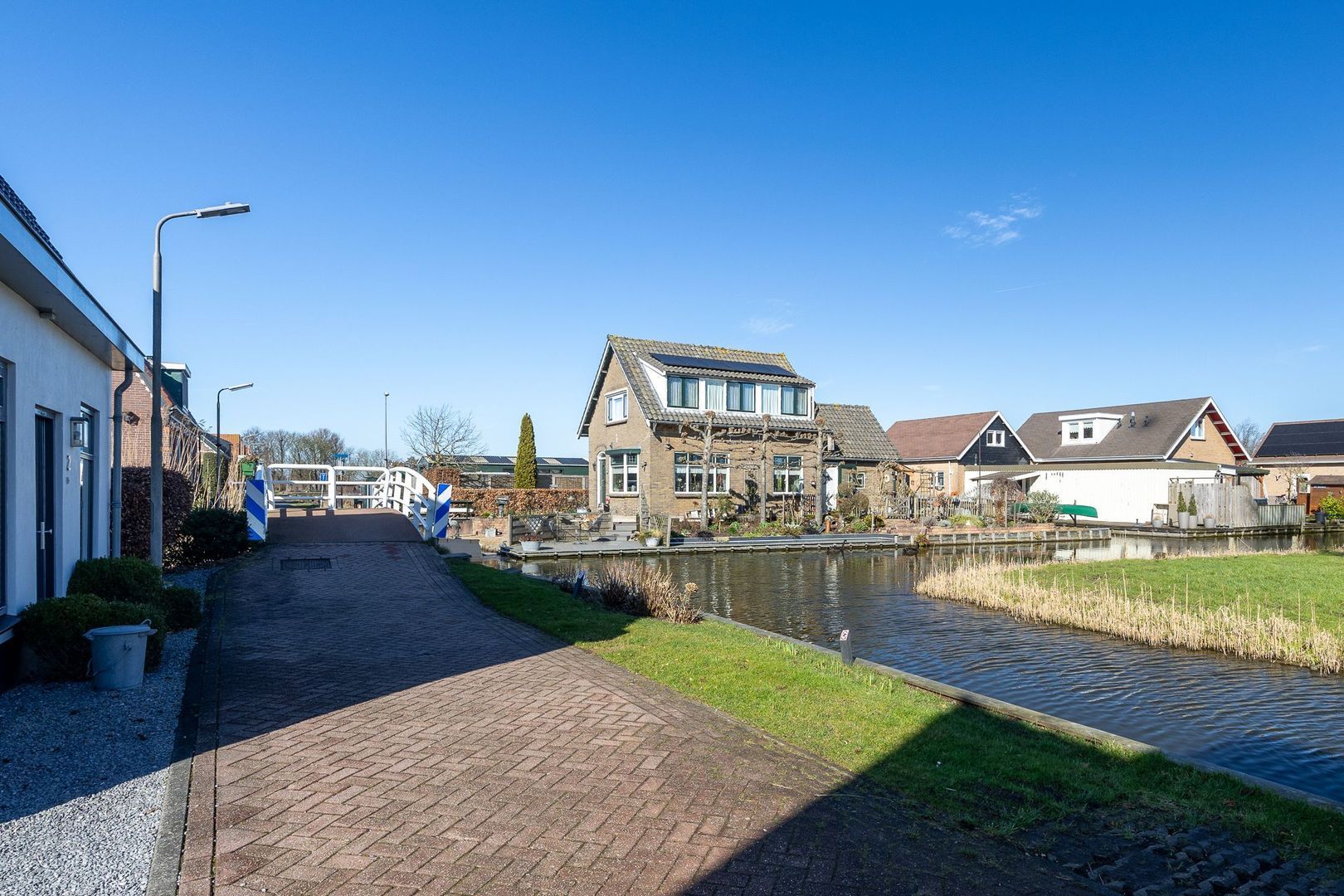 Bloemenstraat 6, Ter Aar foto-33 blur