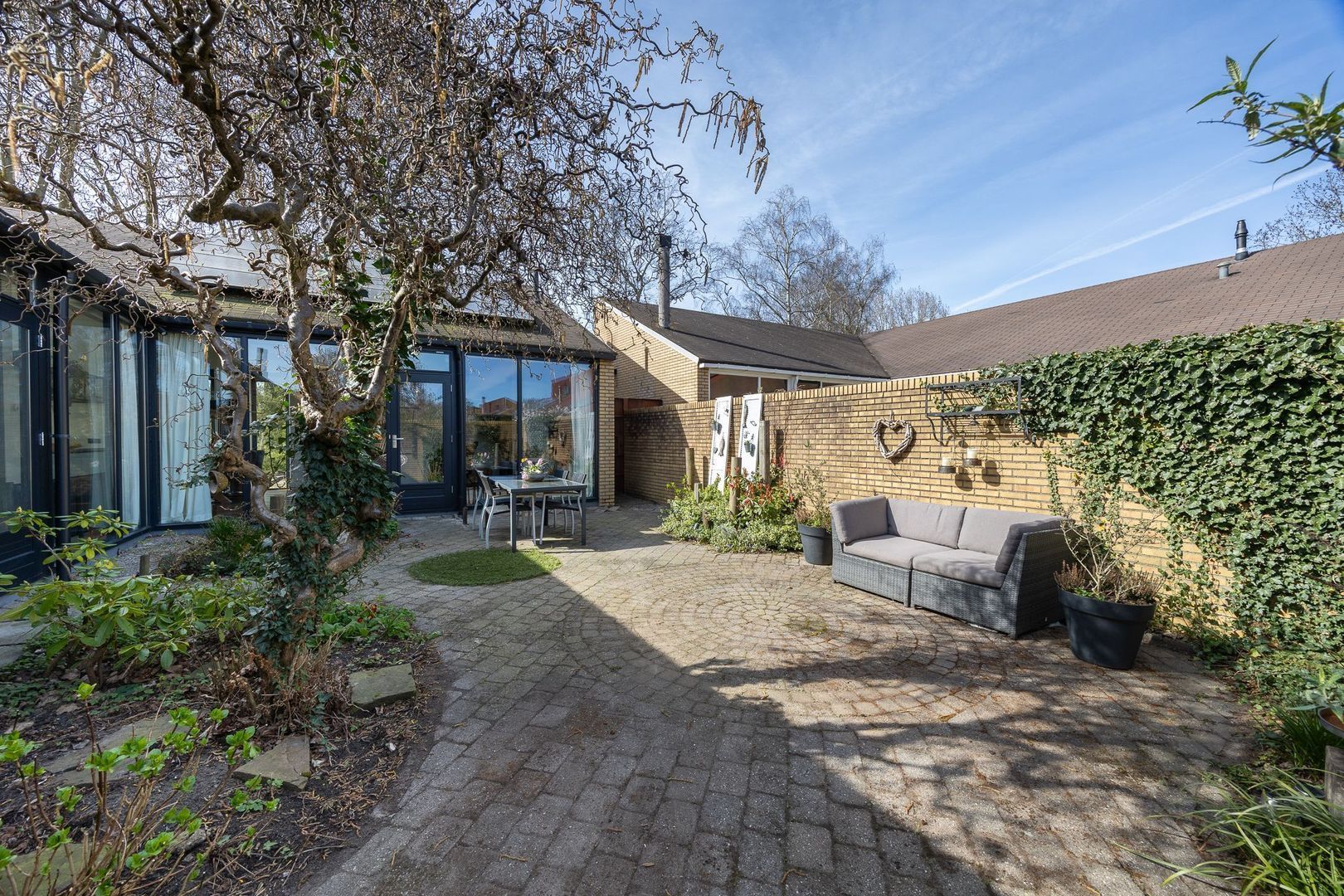 Korenbloemweg 1, Alphen Aan Den Rijn foto-20 blur