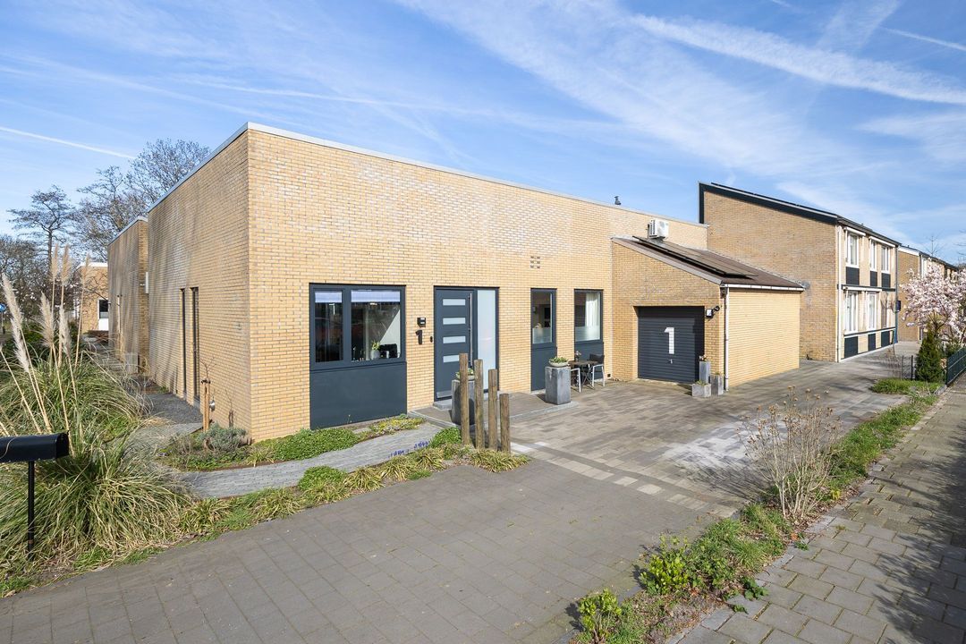 Korenbloemweg 1, Alphen Aan Den Rijn