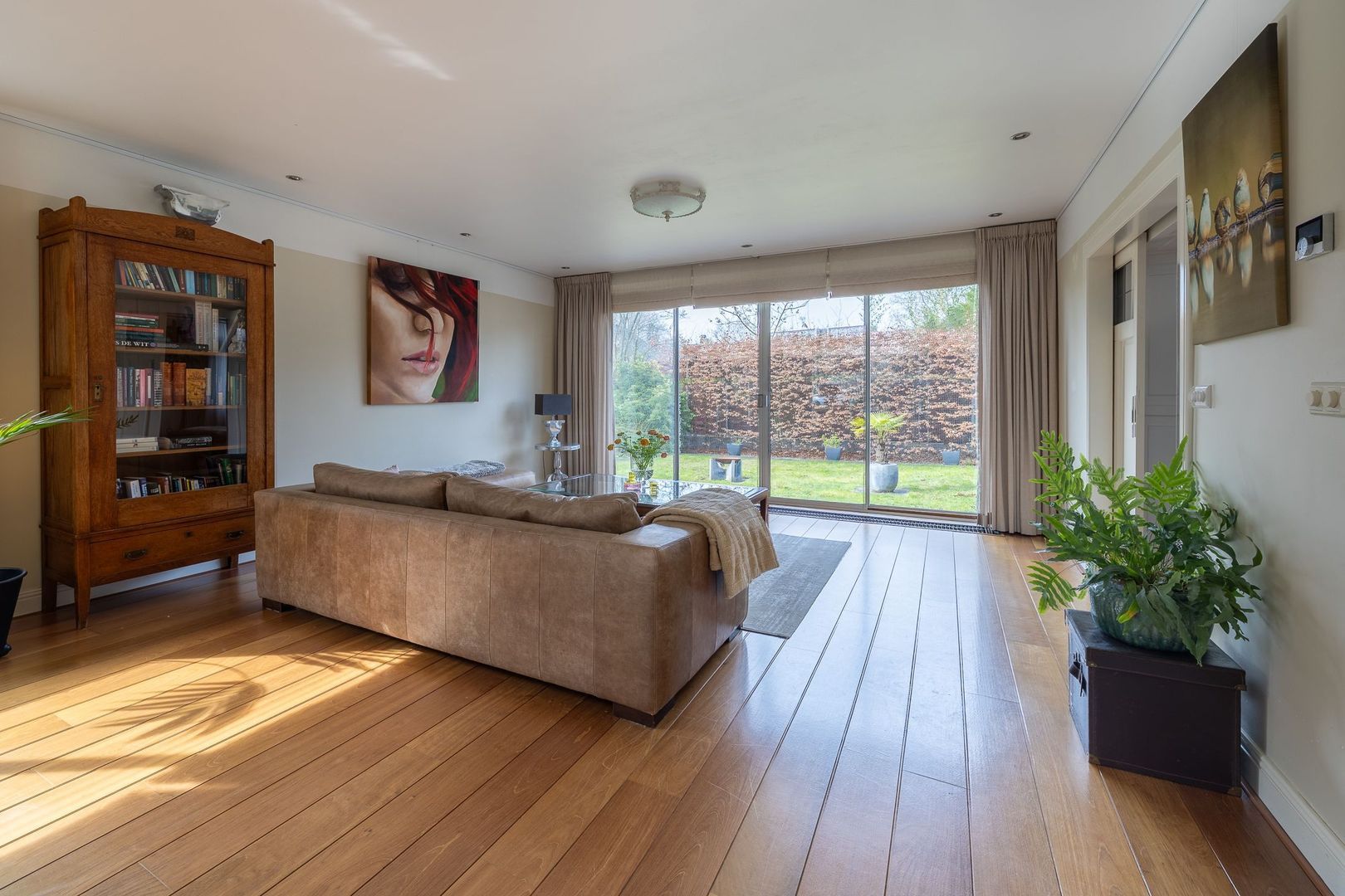 Ericapark 37, Alphen Aan Den Rijn foto-2 blur