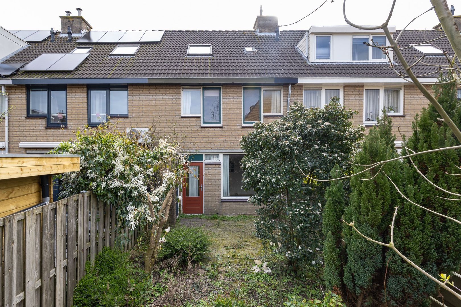 Essenlaan 29, Ter Aar foto-1 blur