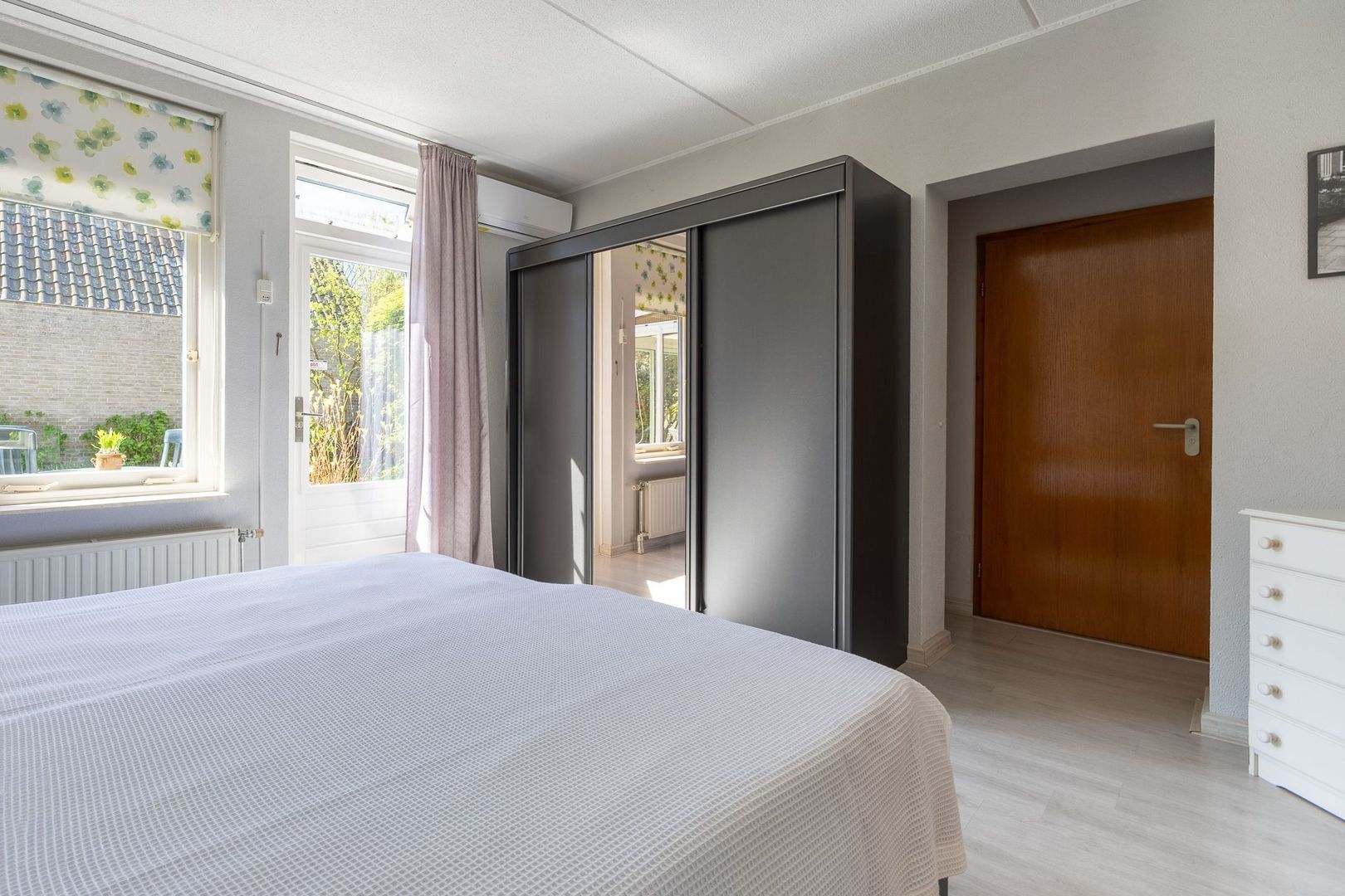 Windjammer 26, Alphen Aan Den Rijn foto-14 blur