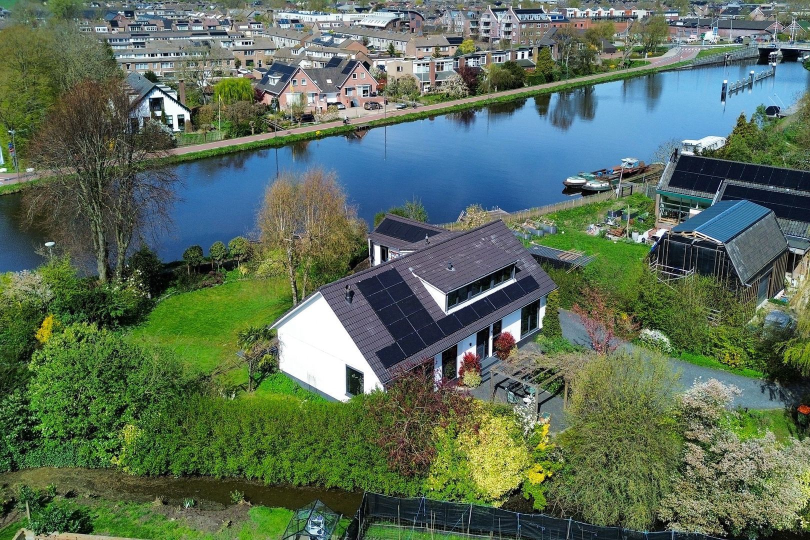 Oostkanaalkade 10, Ter Aar foto-2 blur