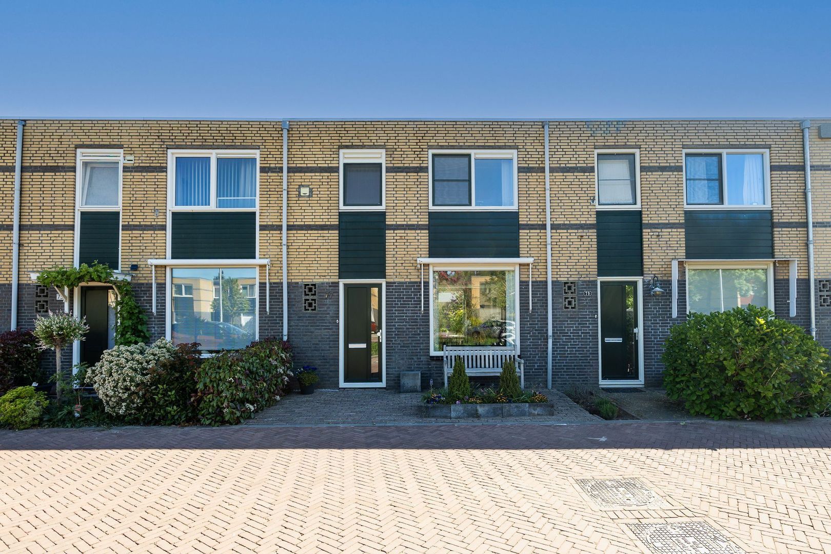 Sandenburg 77, Alphen Aan Den Rijn foto-0 blur