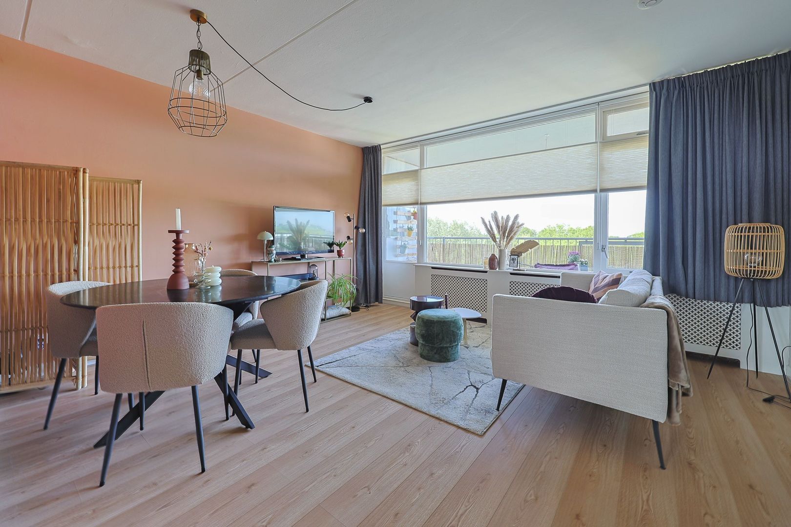 Vliestroom 163, Alphen Aan Den Rijn foto-1 blur
