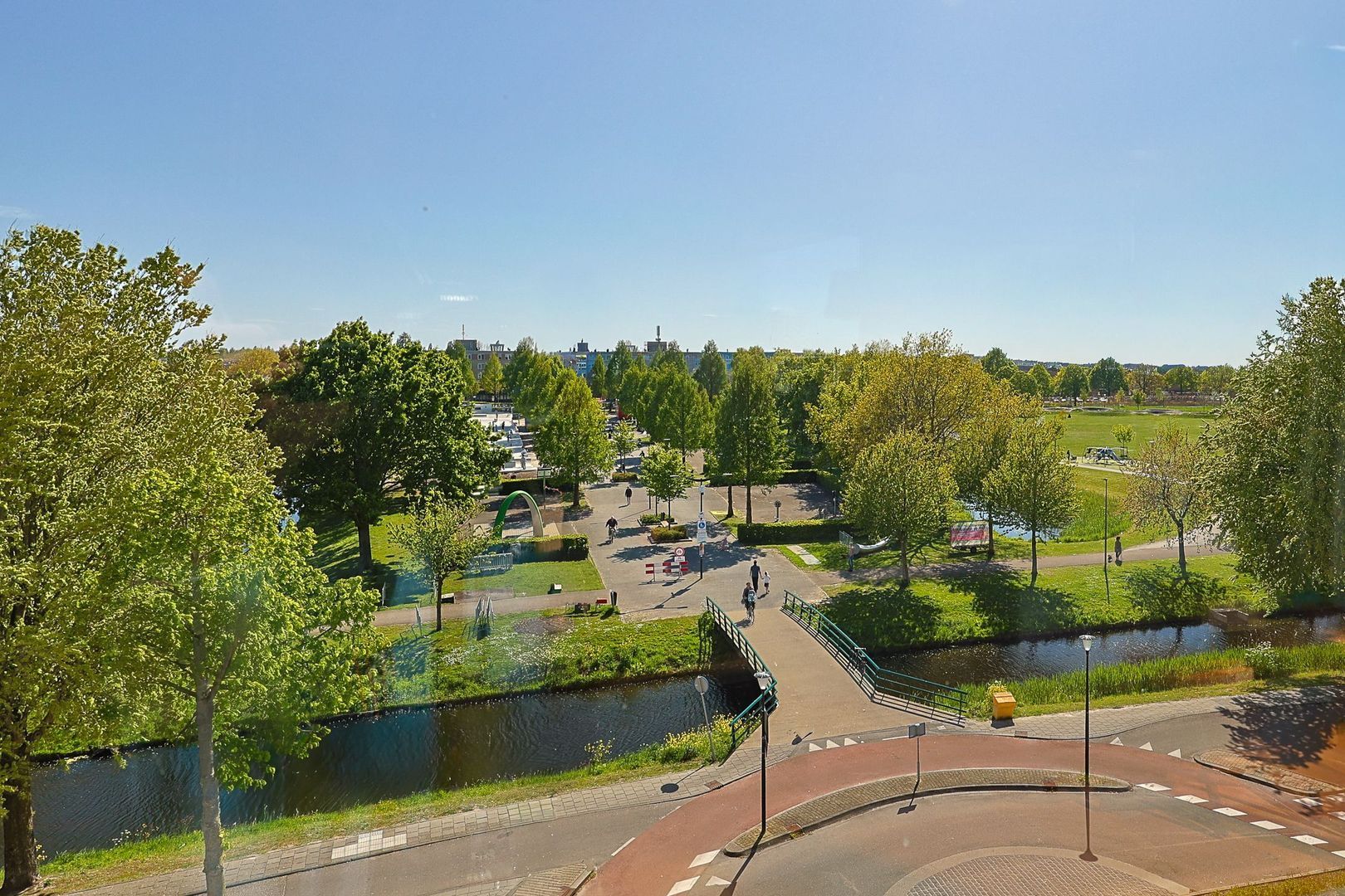 Drenthestraat 24, Alphen Aan Den Rijn foto-1 blur