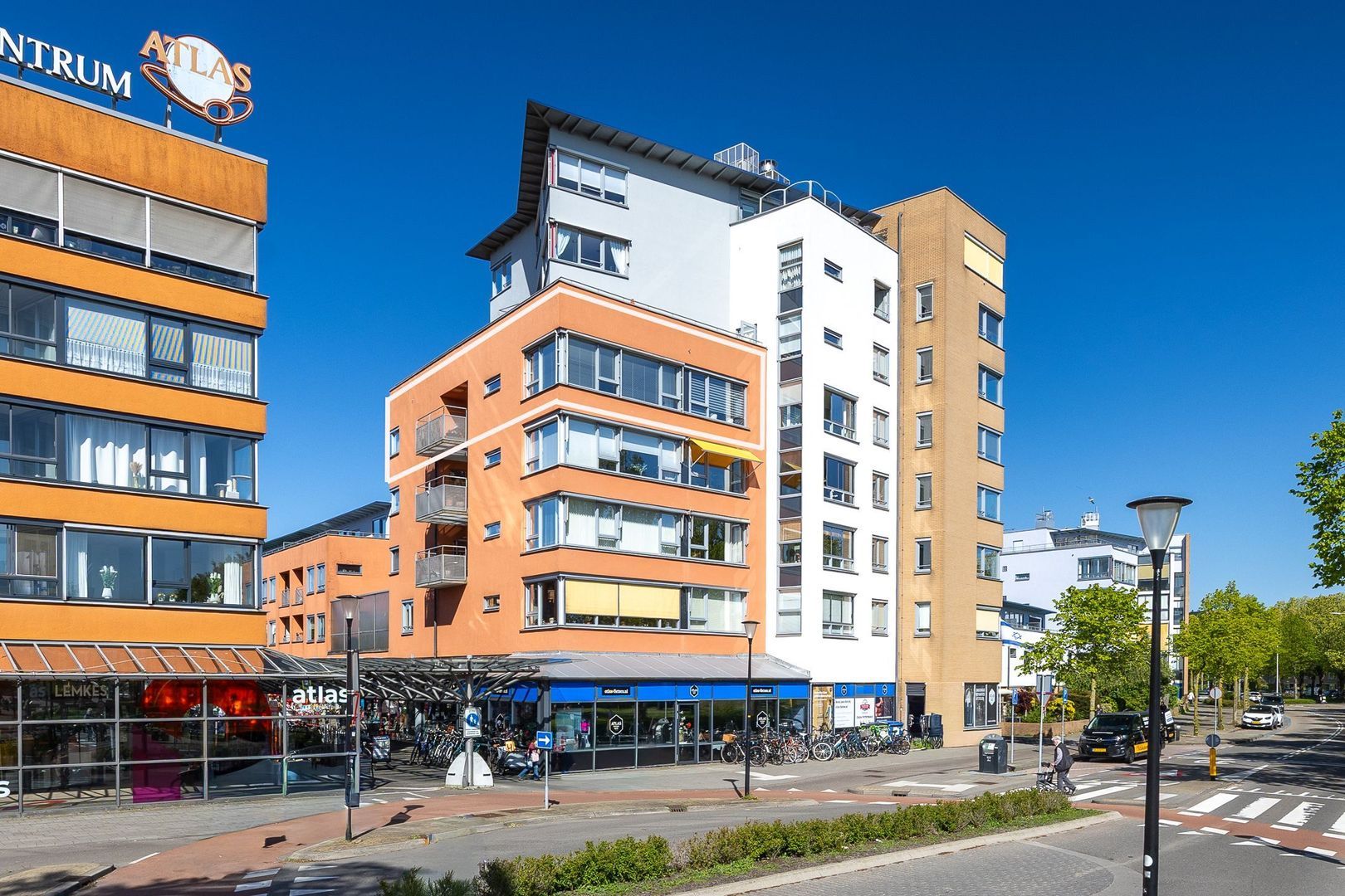 Drenthestraat 24, Alphen Aan Den Rijn foto-0 blur