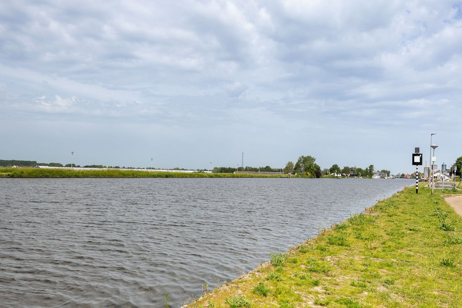 Galjoen 7, Alphen Aan Den Rijn foto-41 blur