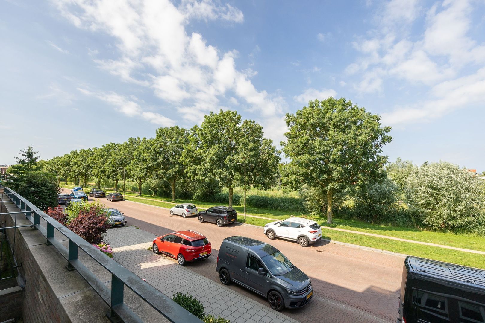 Afrikalaan 123, Alphen Aan Den Rijn foto-1 blur