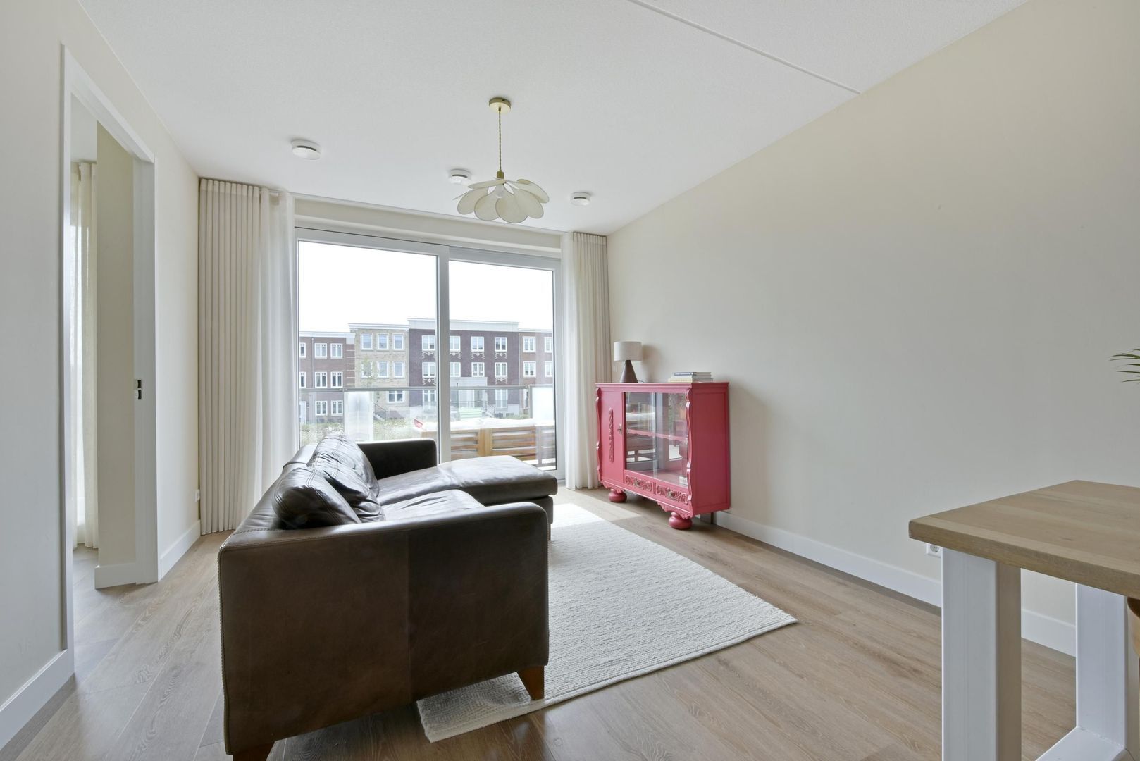 Koolmeesstraat 56, Alphen Aan Den Rijn foto-6 blur