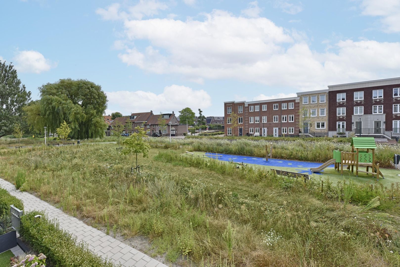 Koolmeesstraat 56, Alphen Aan Den Rijn foto-22 blur