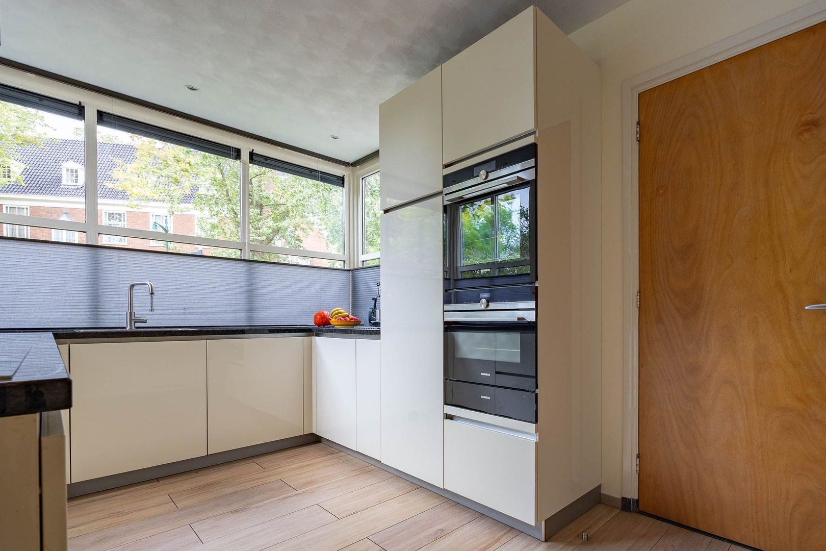 Vrijstaande woning te koop: Dr. Lovinklaan 32, Alphen Aan Den Rijn