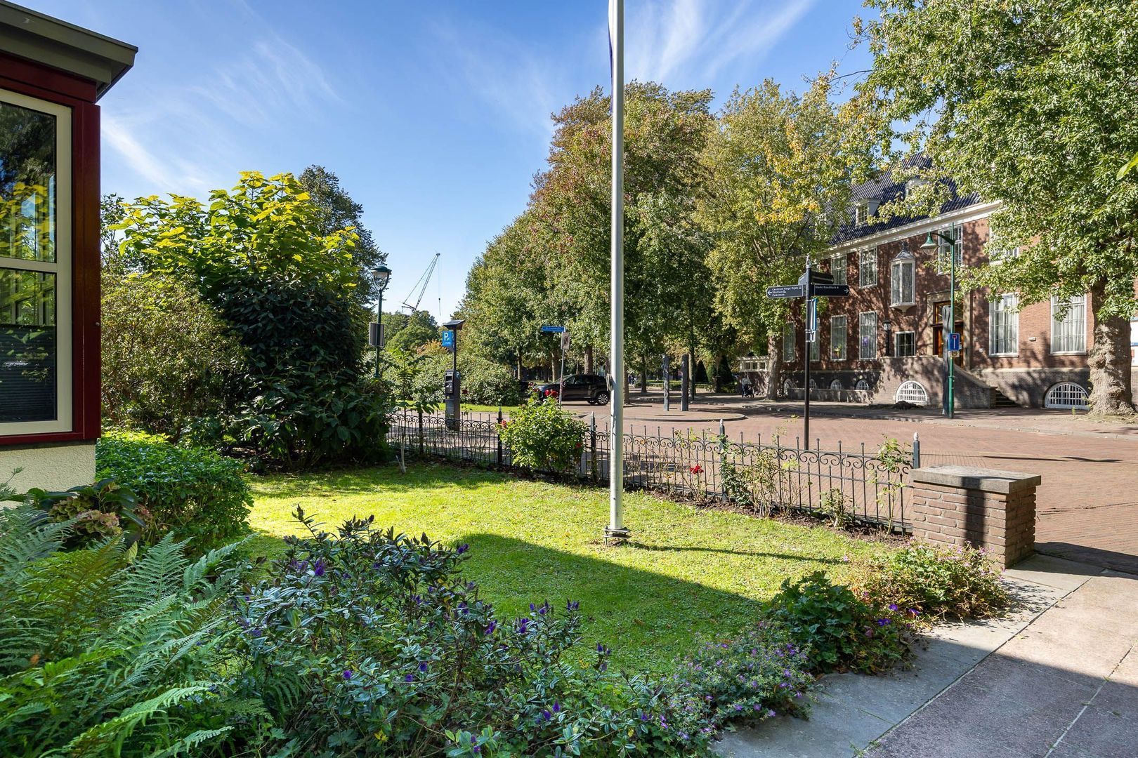 Vrijstaande woning te koop: Dr. Lovinklaan 32, Alphen Aan Den Rijn