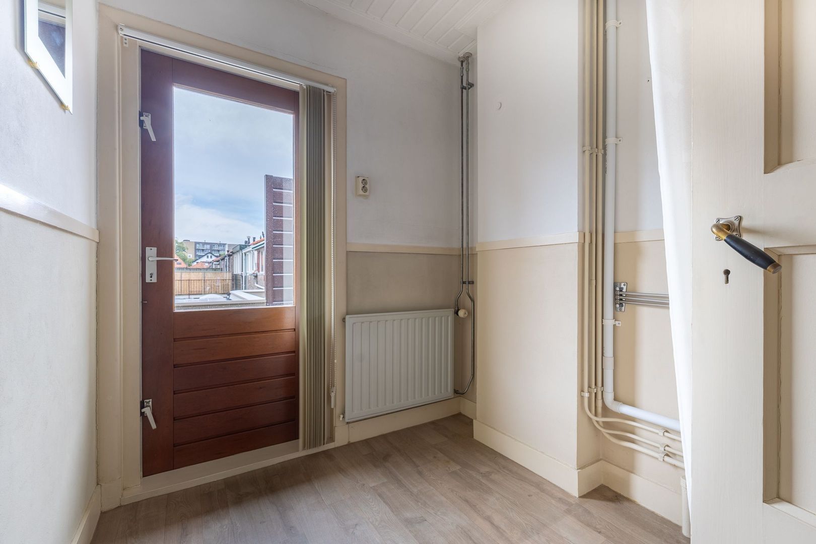 Van Boetzelaerstraat 85, Alphen Aan Den Rijn foto-15 blur