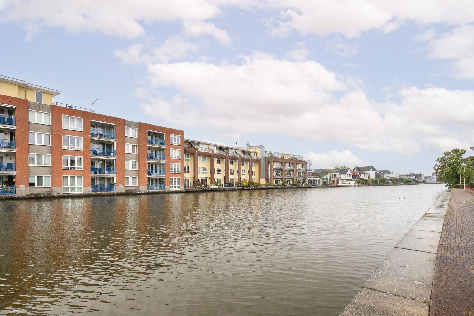 Varossieaupalet 33, Alphen Aan Den Rijn foto-1 blur