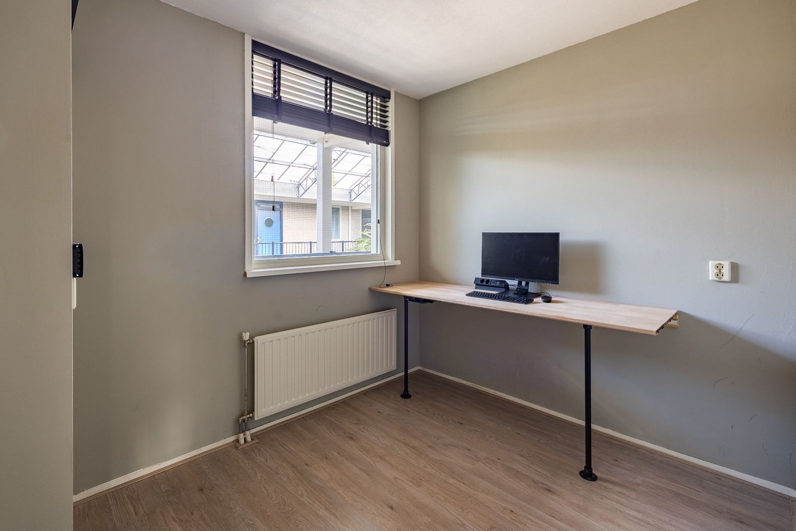 P. van Schravendijkstraat 52, Ter Aar foto-12 blur