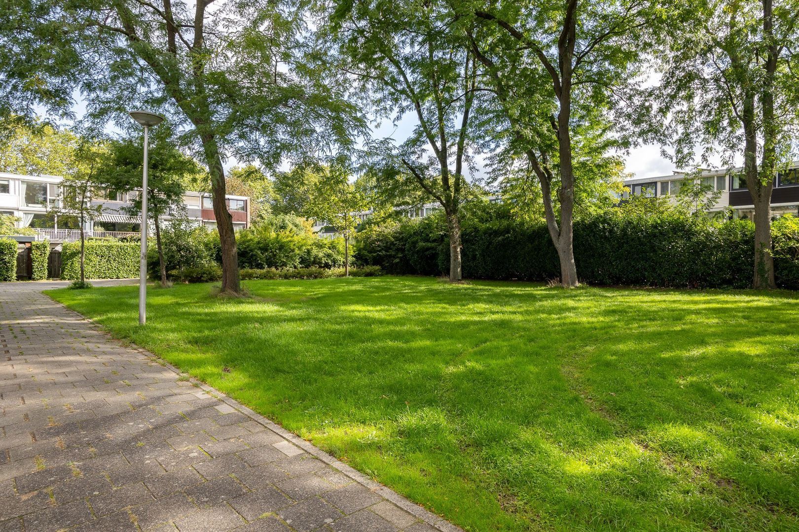 Liszthof 70, Alphen Aan Den Rijn foto-1 blur
