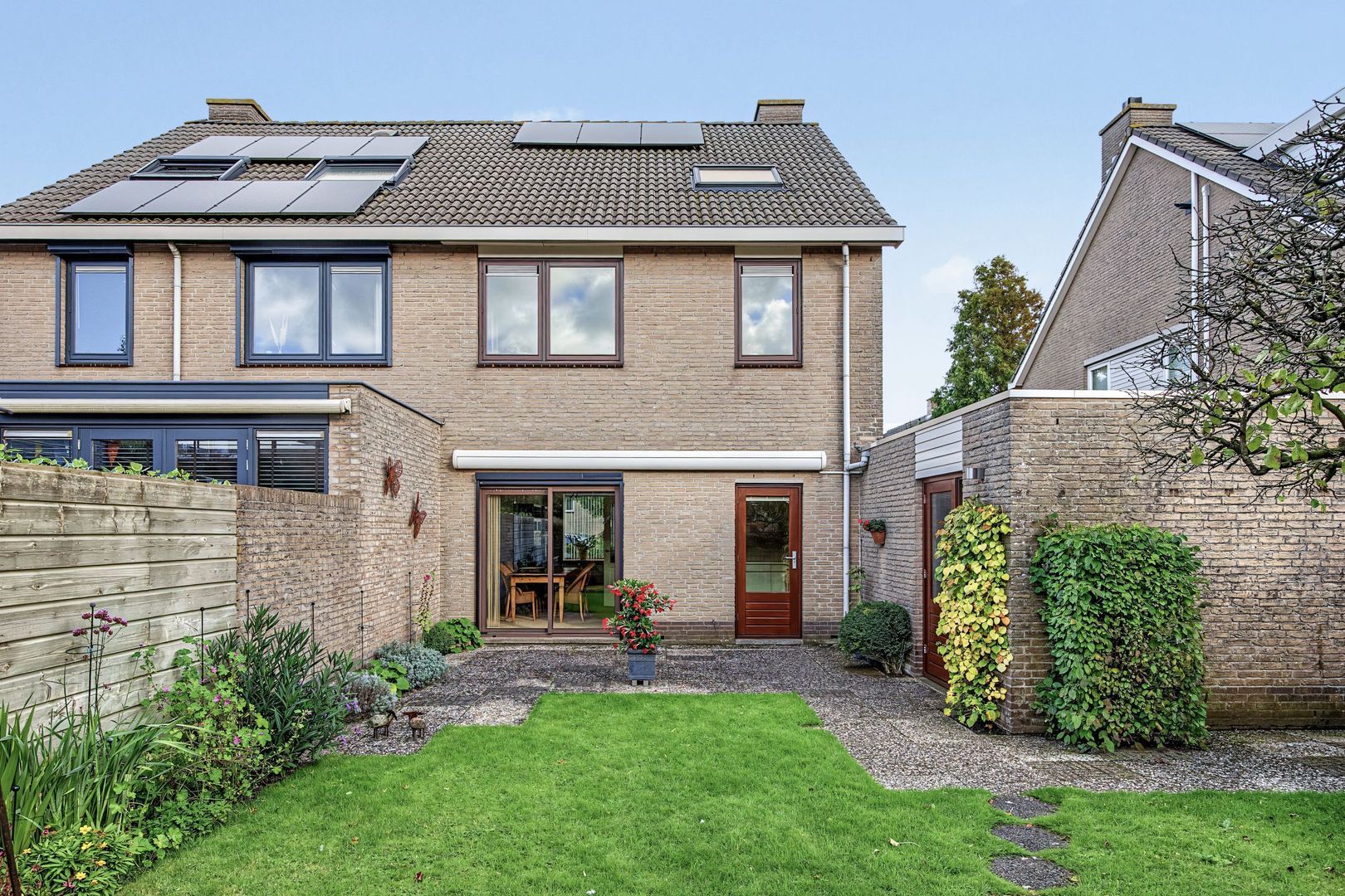 Schoener 4, Alphen Aan Den Rijn foto-35 blur